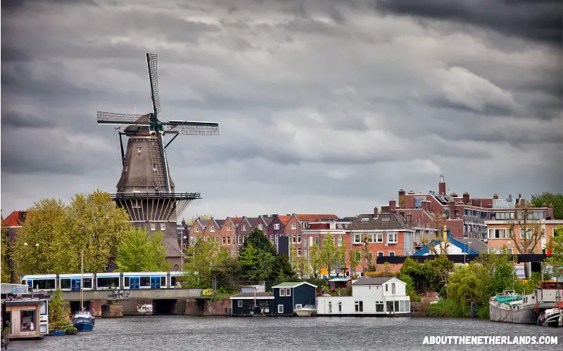 Windmill De Gooyer